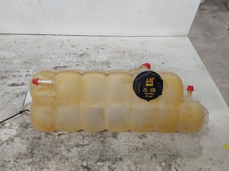 Coolant Reservoir Fits 15-20 FORD F150 PICKUP 3305893