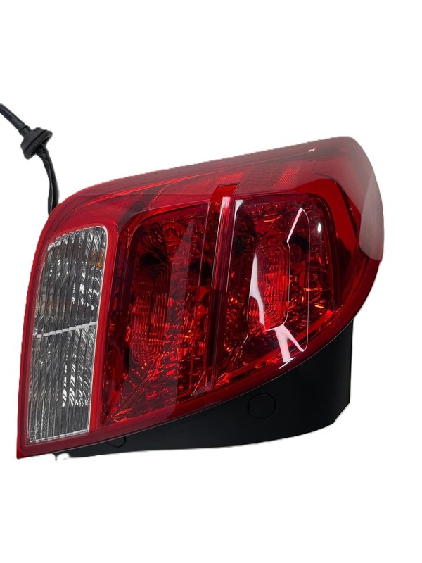 2020-2022 Chevy Trax LS LH Driver Incandescent Tail Light Assembly 42599449 OEM