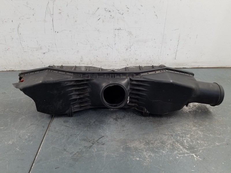 2016 Porsche 911 GT3 RS Air Filter Housing - Damage #2420 P8