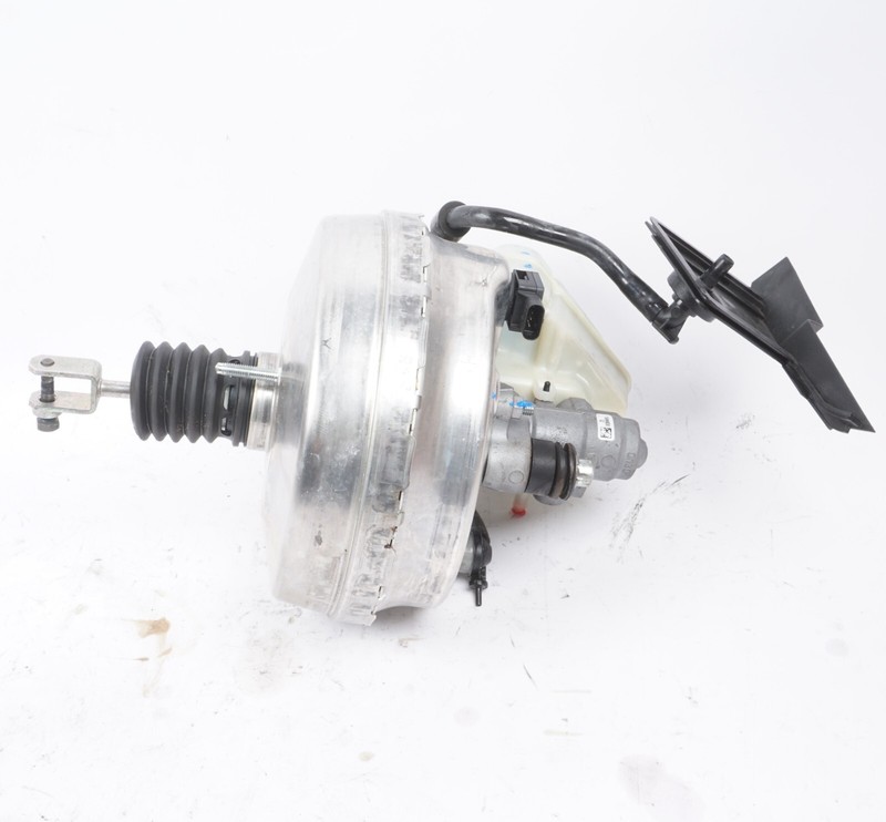 14-17 Mercedes S550 W222 Power Brake Booster w/ Master Cylinder OEM