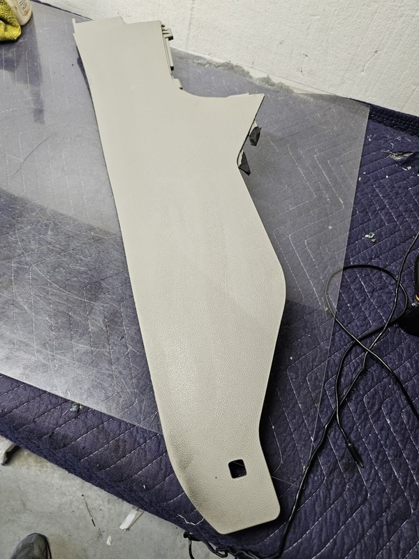 2017-2019 HYUNDAI SONATA CONSOLE TRIM RightSIDE PANEL OEM