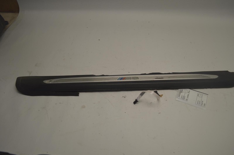 2008-2010 BMW M6 RIGHT PASSENGER SIDE DOOR SILL PLATE SCUFF STEP TRIM OEM