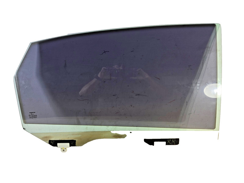 2015-2019 Nissan Sentra Right Rear Door Window Glass 82300-3SG0A OEM 15391