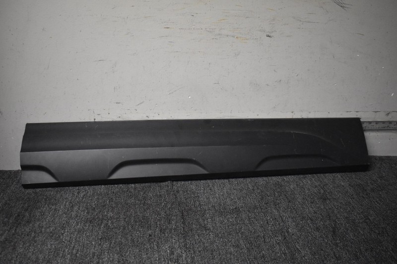 2020 VOLKSWAGEN TAOS DOOR MOLDING RIGHT SIDE FACTORY OEM