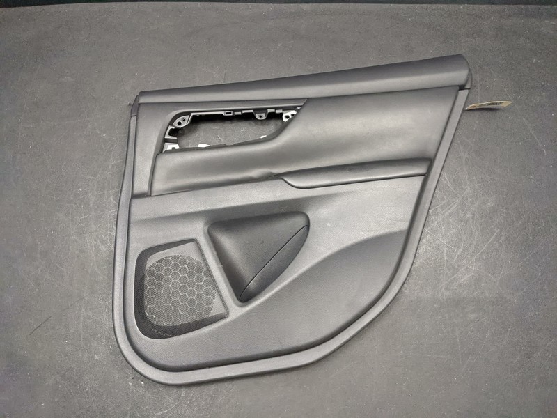 Rear Right Door Trim Panel 2018 Nissan Altima 82900-9HS2A 2015-2017