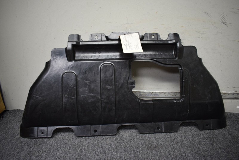 2011-2021 JEEP GRAND CHEROKEE BELLY PAN FACTORY OEM LOCAL PICKUP