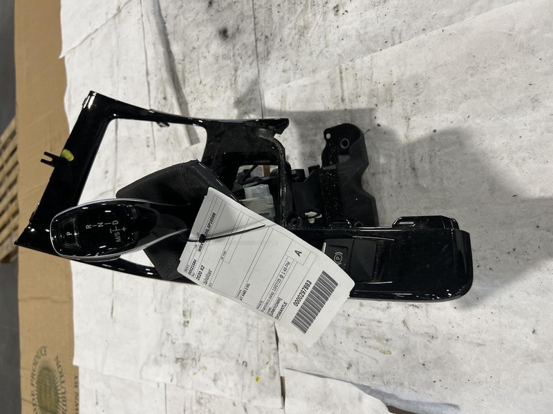 Used Automatic Transmission Shift Lever Assembly fits: 2020 Bmw X2Grade A