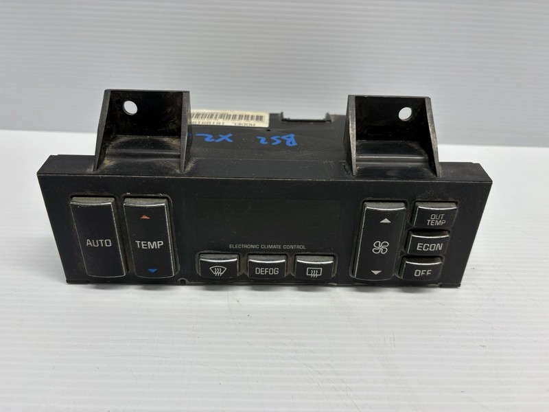 95-96 CADILLAC FLEETWOOD AC HEATER TEMPERATURE HVAC CLIMATE CONTROL 16189196