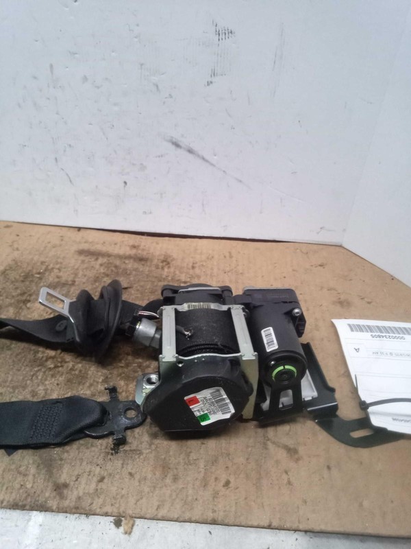 2015 BMW 750i Front Left Blue Seat Belt OEM 72117382387 108k Miles