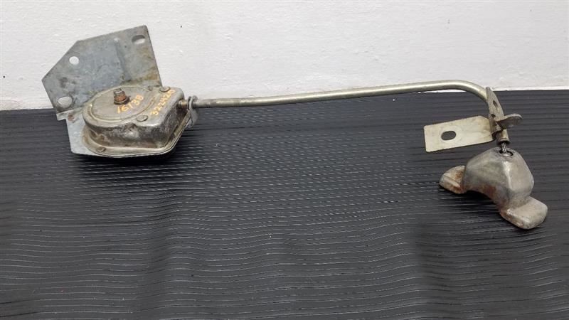 95-03 Ford Windstar Spare Wheel Carrier Assembly OEM XF2Z-1A131-AB