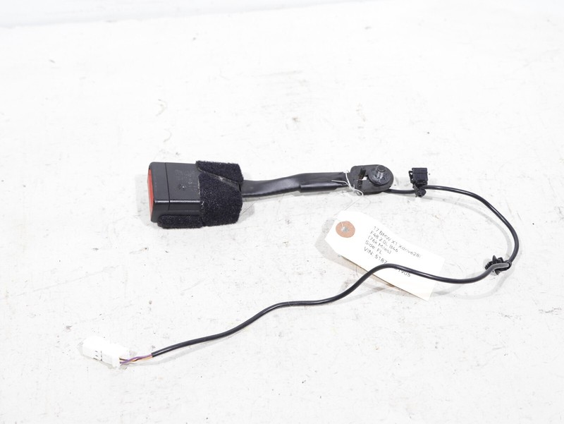 2016 - 2022 BMW X1 F48 B46 FRONT LEFT SIDESEATBELT BUCKLE 7313299 OEM 76K