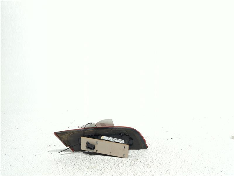 Used Right Tail Light Assembly fits: 2009 Jaguar Xf decklid mounted Right Grade
