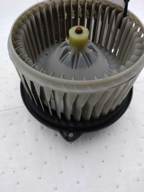Used HVAC Blower Motor fits: 2013 Cadillac CtsGrade A