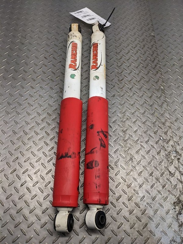 GM OEM 19-23 SIERRA SILVERADO 1500 REAR SHOCKS 1154846