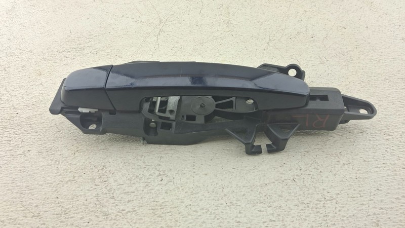2020-2024 CHEVROLET EQUINOX REAR LEFT EXTERIOR DOOR HANDLE OEM