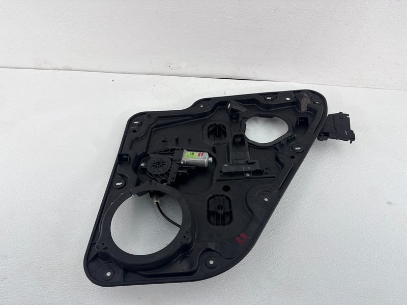 11-21 JEEP GRAND CHEROKEE REAR RIGHT DOOR WINDOW REGULATOR W/ MOTOR OEM