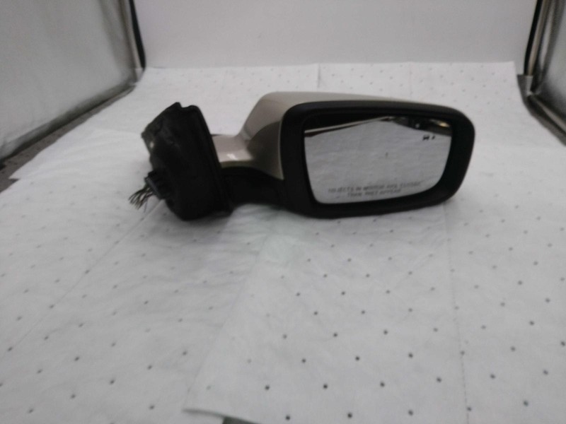 2015 Buick LaCrosse Right Door Mirror Silver OEM 136730 104K Miles