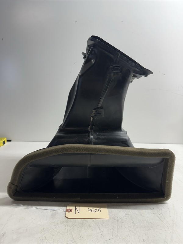 TESLA MODEL Y Performance Air Intake Duct Tube 1509536-00-A 4625 M19