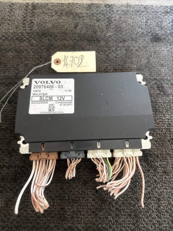VOLVO CONTROL MODULE SLCM 12V Continental - P/N: 20976406-03