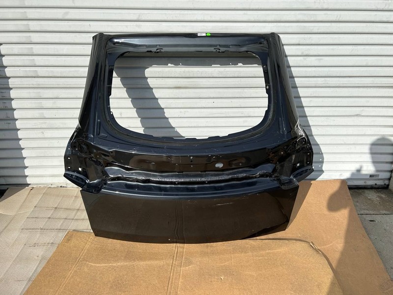 ✅ OEM 2025–2026 Tesla Model Y Juniper Liftgate Tailgate Black /damaged