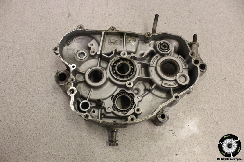 1988 Kawasaki KDX200 RIGHT ENGINE MOTOR CRANKCASE CRANK CASE BLOCK KDX 88