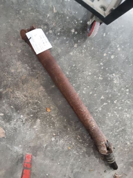 Front Drive Shaft Classic Style Fits 99-07 SIERRA 1500 PICKUP 3310982