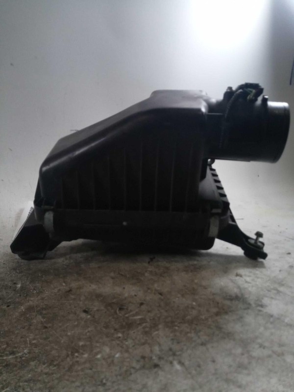 2012 Honda CR-V Used OEM Air Cleaner Assembly 17201R5AA00, 17210R5AA00