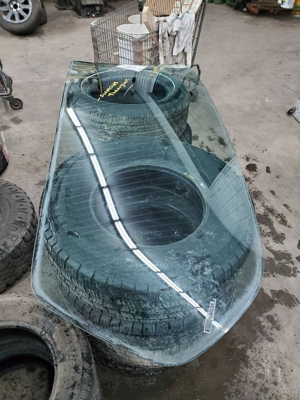 Back Glass Lesabre 4 Door Sedan Non-heated Fits 71-74 BUICK 291541