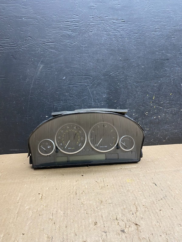 2006 to 2009 Land Range Rover Speedometer Cluster Gauge Oem t5817 DG