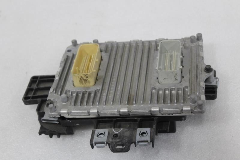 2021 RAM 1500 NEW STYLE ECU ENGINE CONTROL MODULE 5.7L 12V SYSTEM 68502715AC