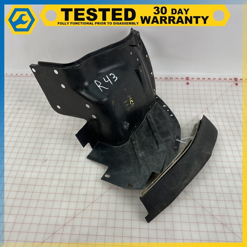 84-87 Corvette C4 FRONT LEFT FENDER LINER MUD FLAP SPLASH GUARD front section