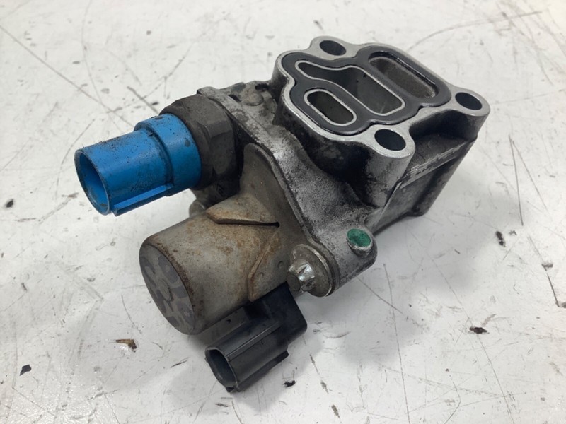 06-011 Honda Civic SI VTEC Solenoid Spool Valve Assembly 15810-PRB-A03 OEM