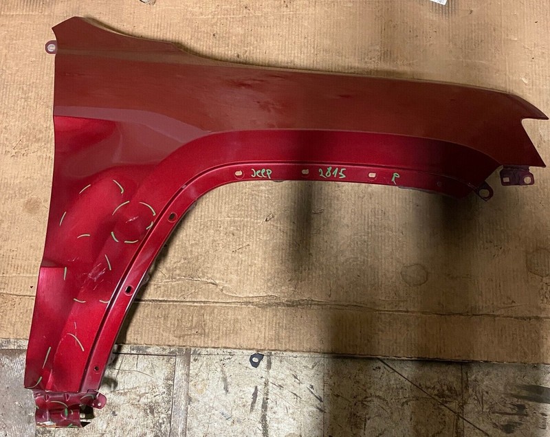 2011-21 JEEP GRAND CHEROKEE FRONT RIGHT PASS SIDE FENDER COVER PANEL OEM RED