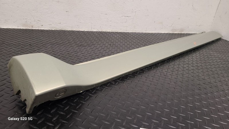 02-07 Ford Escape Left Driver Rocker Molding Biege (C2) OEM 3L8Z-78101A05-BAPTM