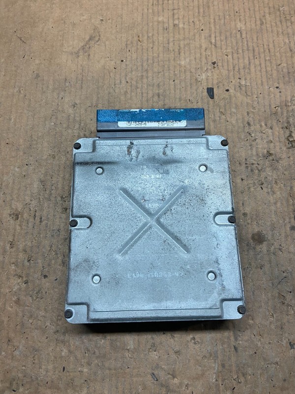 2001 Ford E250 E350 5.4L Van Engine Control Computer 1c2f-12a650-pb H6438 PS