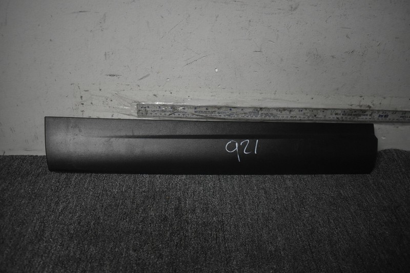2017-2020 MASERATI LEVANTE DOOR EXTERIOR MOLDING FACTORY OEM