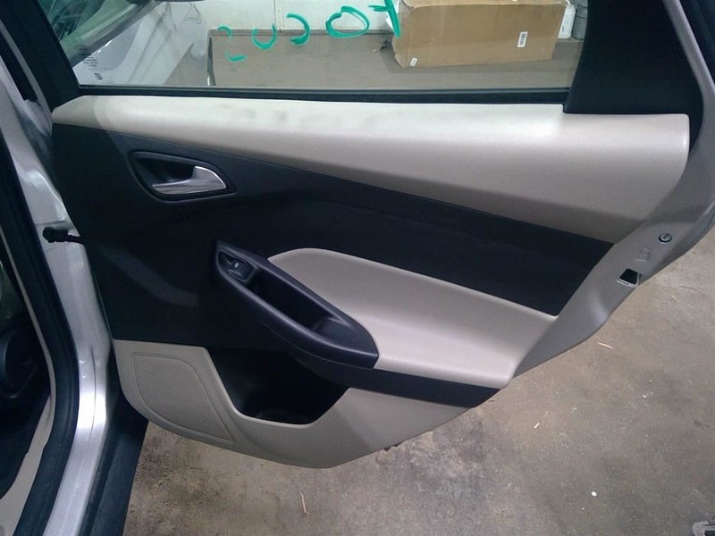 FOCUS 2017 Passenger Right Rear Door Trim Panel Rear 1741113