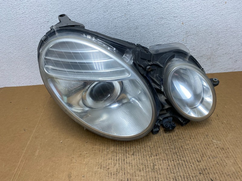 2007 2008 2009 Mercedes E Class Right Passenger RH Halogen Headlight AE1223 DW
