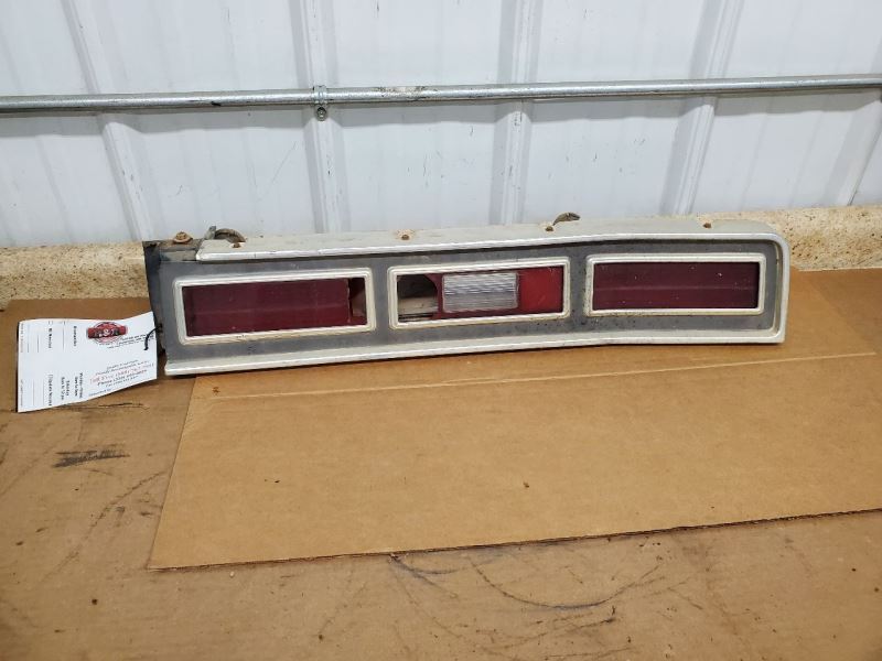 Passenger Right Tail Light Excluding Station Wgn Fits 74 CHEVROLET PASS. 287642
