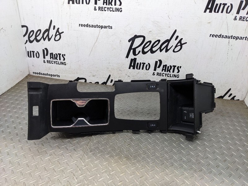 2013-2015 HONDA ACCORD SEDAN CENTER CONSOLE SHIFTER TRIM PANEL BEZEL OEM 1192397