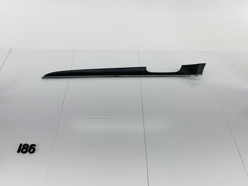 15-16 JEEP GRAND CHEROKEE FRONT RIGHT PASSENGER SIDE DOOR PANEL TRIM COVER OEM