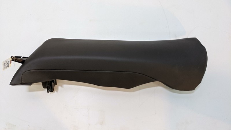 Rear Left Seat Bolster Cushion Leather Black 2016 Volvo S60 39819310 2014 - 2017