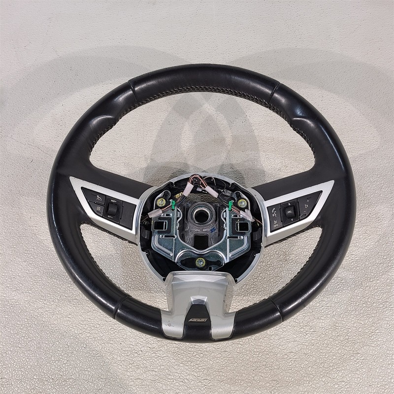 10-11 Camaro Ss Leather Wrapped Oem Steering Wheel Automatic Trans Aa7434