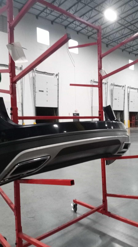 2018-2020 Volkswagen Atlas Black Bumper Assembly OEM 3CN807305A