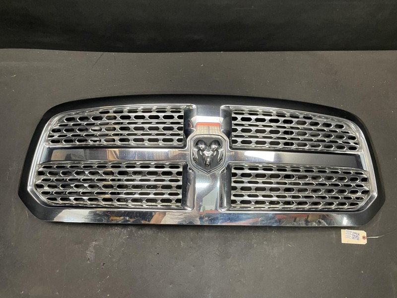 Front Grille 2018 Dodge RAM 1500 68093930AC 2013 2014 2015 2016 2017 2019 X