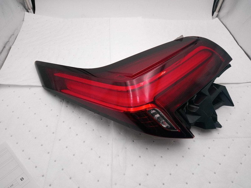 2023 Cadillac CT4 Right Tail Light Assembly - White, Used, 16K Miles
