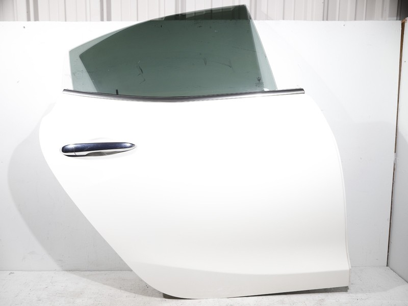 14-20 Maserati Ghibli Rear Right Side Door Shell Complete Bianco OEM 60K