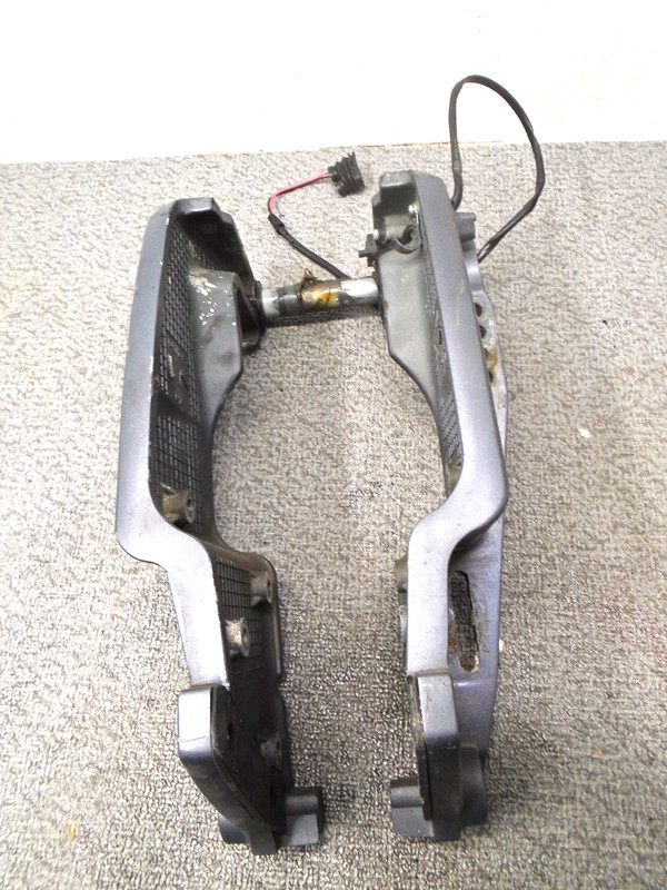 Clamp Brackets 1 & 2 69J-43111/12-01-8D Yamaha Outboard 2003-2011 200-300 Hp