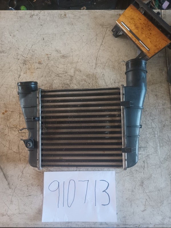 OEM 2005-2009 AUDI A4 Intercooler8E0145805AA