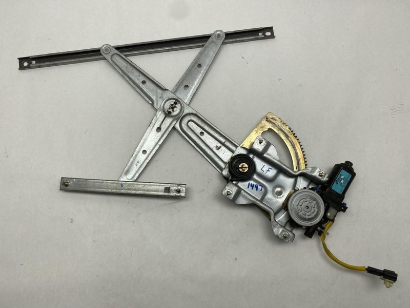 Left Driver Side Front Door Window Regulator Fits 2003-2009 Kia Sorento 87818